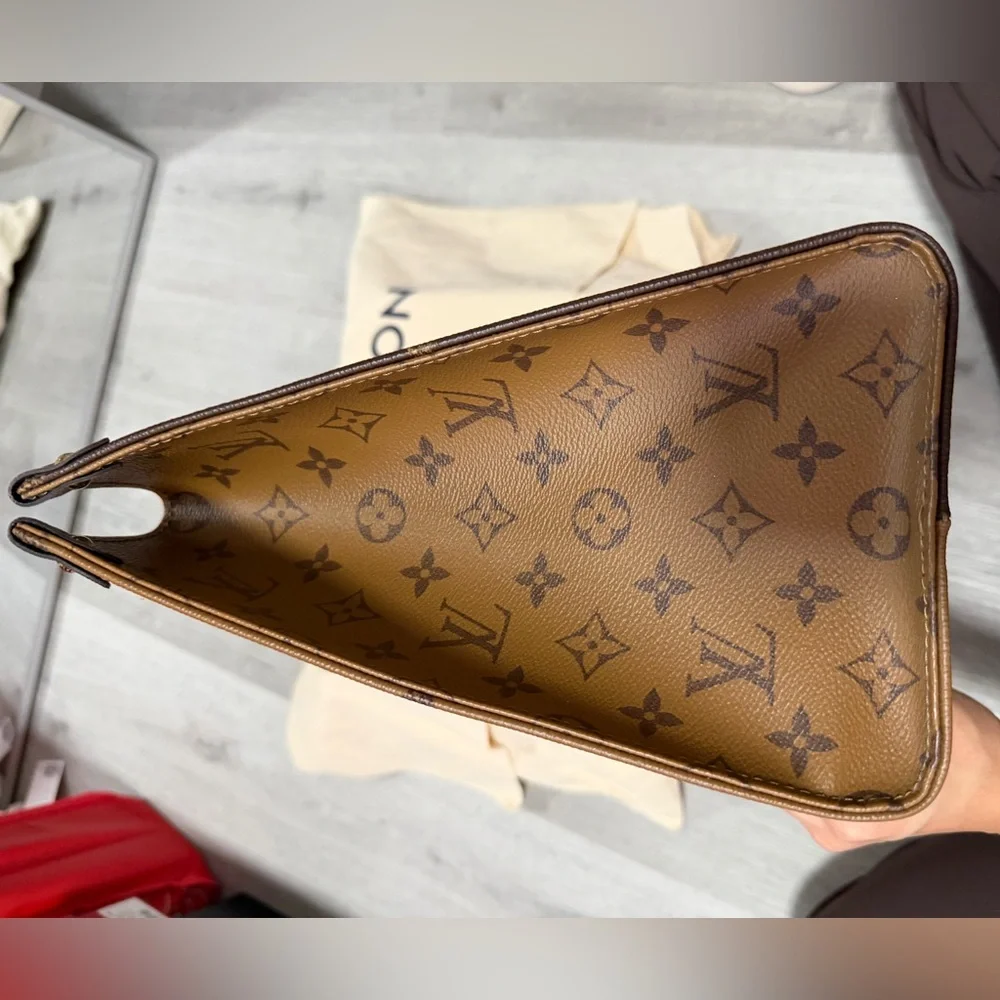 Louis Vuitton onthego MM revese monogram